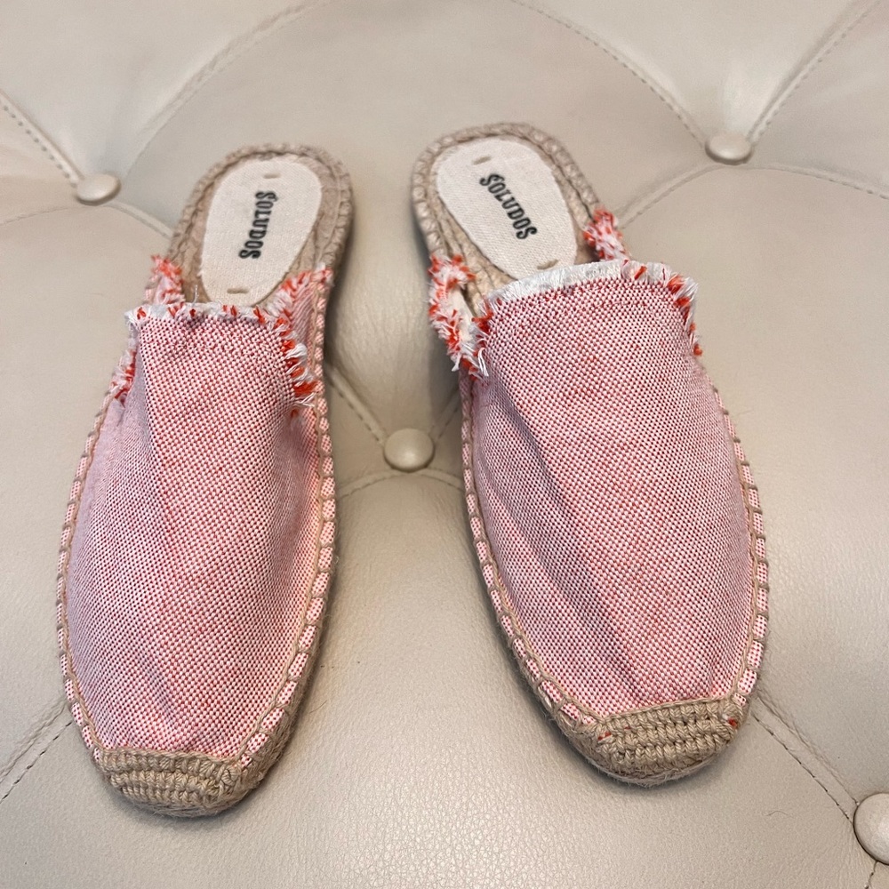 Saludos cloth slip on shoes
